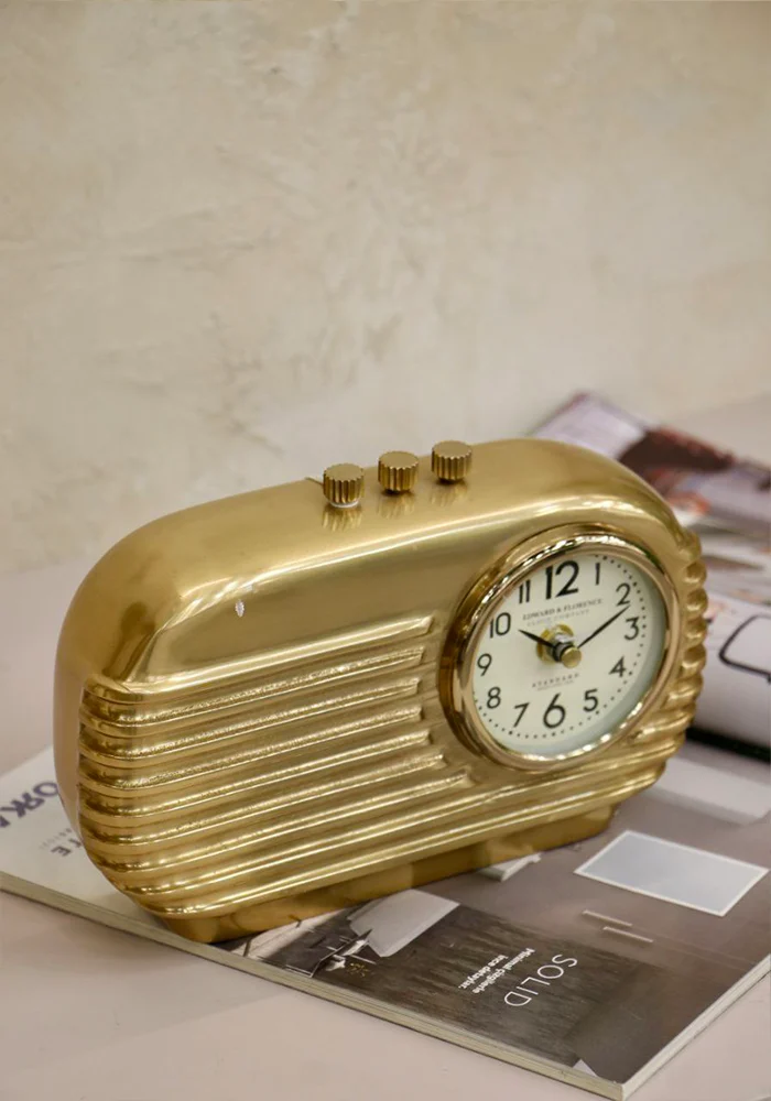 radioClock