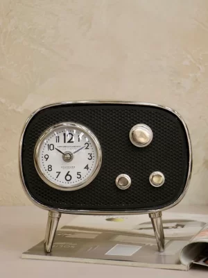saat-radioii