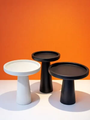 Minimalist-honey-table