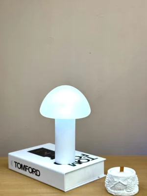 Mushroom model touch lampshade